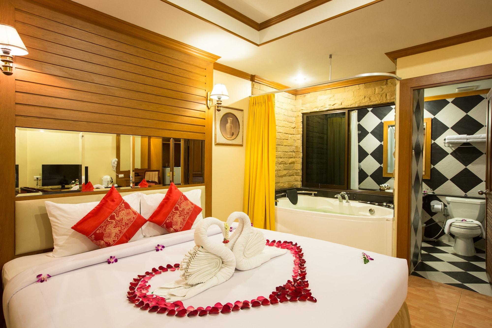 Bangkok Residence Patong Екстериор снимка