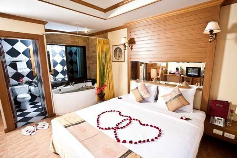 Bangkok Residence Patong Екстериор снимка